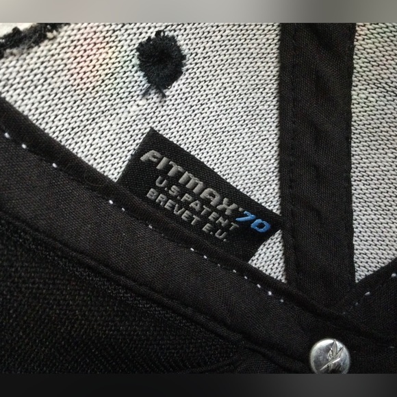 Reebok NHL Chicago Blackhawks Center Ice 2013 Cap - Picture 6 of 10